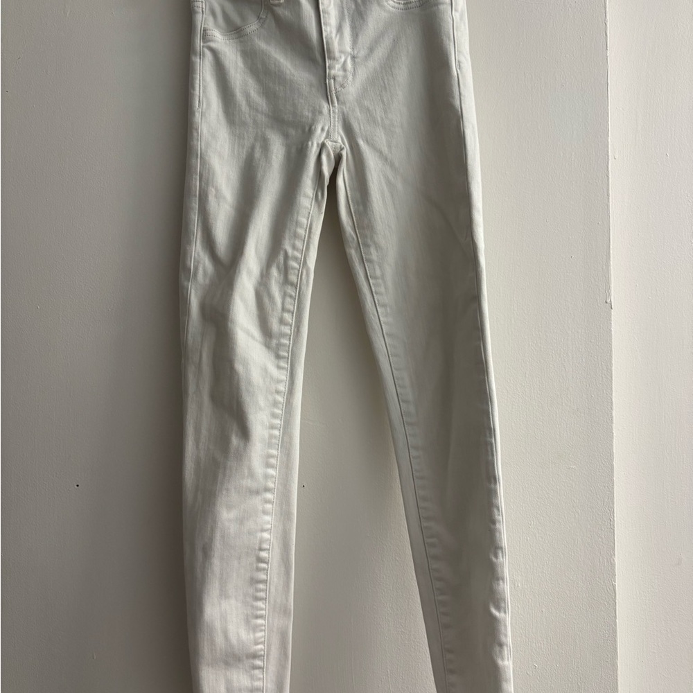 American Eagle Women's White Jeans